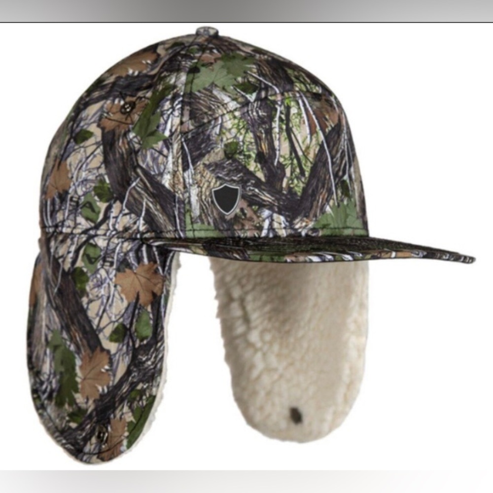 SA Trapper ear flap snapback cap

Color: Woodland Camo